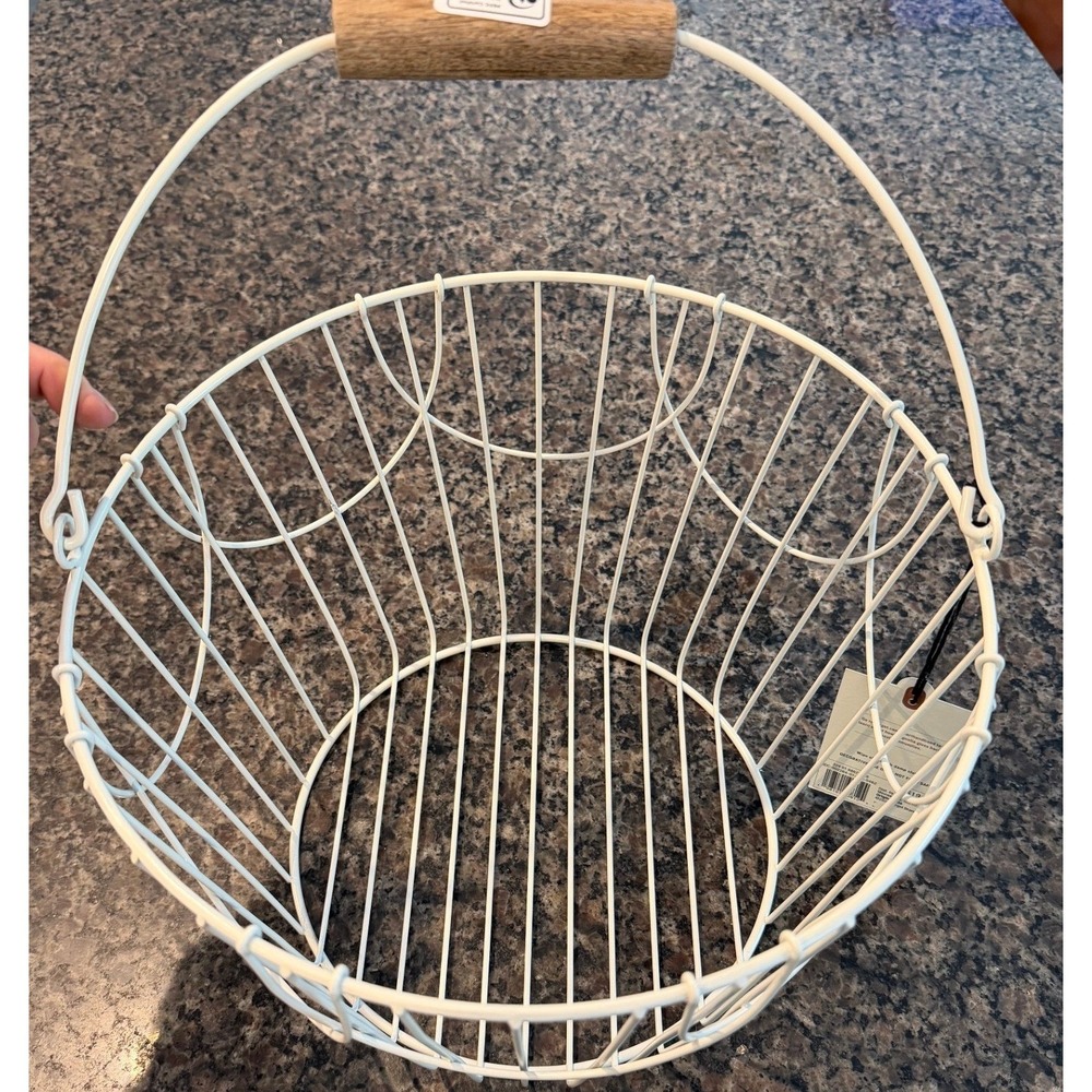 Hearth & Hand Magnolia Cream Wire Basket Wood Handle‎ Scalloped 324018867 NEW